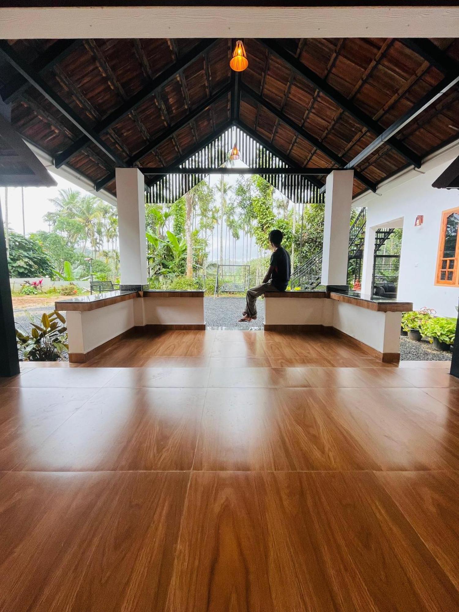 Padinjarathara Partho Home Stay מראה חיצוני תמונה